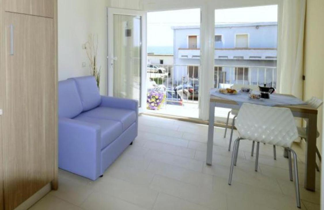 Virgola Zero Holiday Beach Porto Potenza Picena Exterior foto